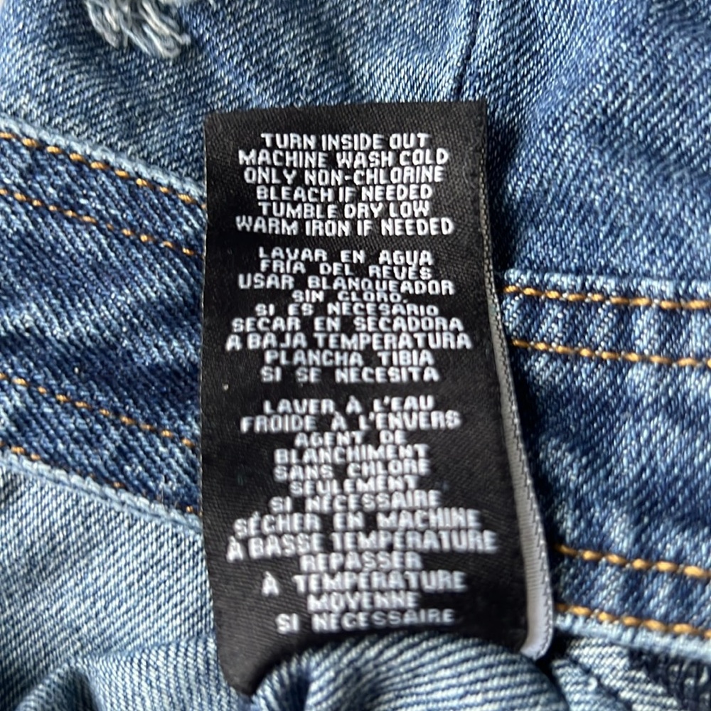 Boom Boom Jeans Distressed Urban Crop Denim Jacket Woman's Small - Picture 7 of 7
